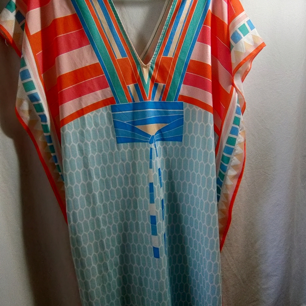Caftans Colorful Red and Blue Graphic Print OS Pre-owned EUC - Picture 6 of 9